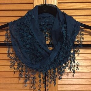 Scarf with Unique Tassels